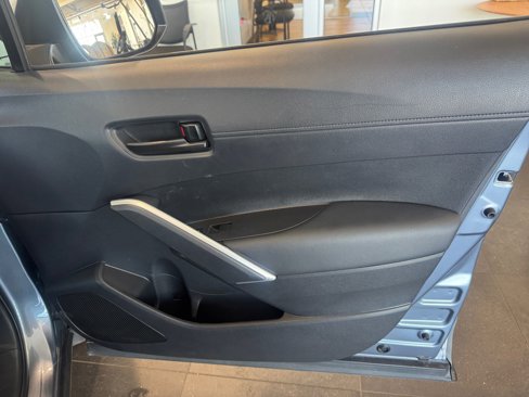 Certified 2024 Toyota Corolla Cross SE image 16