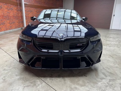 New 2026 BMW M5 image 8