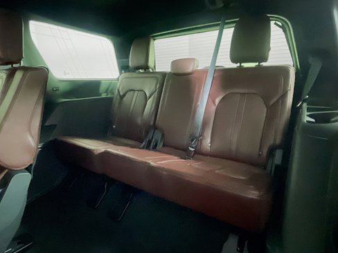 Used 2024 Ford Expedition Limited image 30