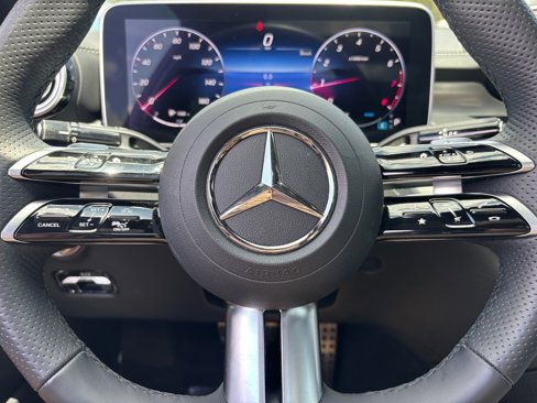 Used 2024 Mercedes-Benz C 300 4MATIC Sedan w/ AMG Line w/ Night Package image 38