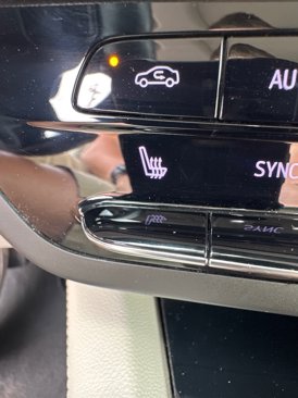 Used 2021 Buick Envision Essence w/ Technology Package I image 22