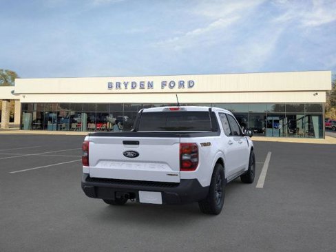 New 2025 Ford Maverick Tremor image 8