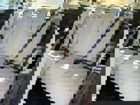 New 2026 Honda Odyssey Touring image 7