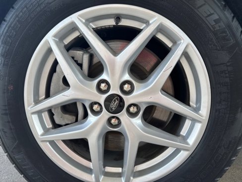 Used 2024 Ford Edge SEL image 5