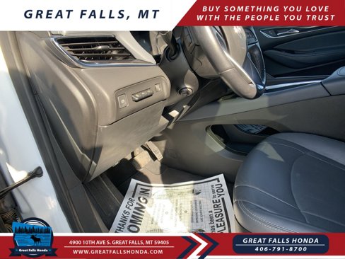 Used 2024 Buick Enclave Premium image 16
