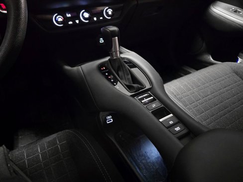 Certified 2023 Honda HR-V LX image 34