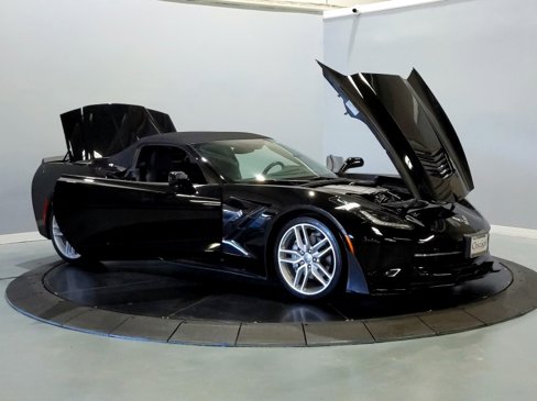 Used 2019 Chevrolet Corvette Stingray Convertible w/ 3LT Preferred Equipment Group image 9