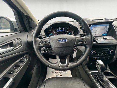 Used 2018 Ford Escape SEL image 11