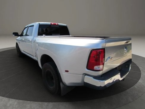 Used 2011 RAM 3500 Big Horn image 8