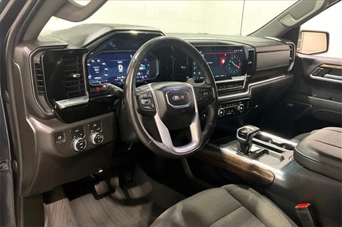 Used 2023 GMC Sierra 1500 Elevation w/ Preferred Package image 18