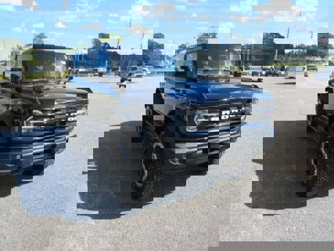 New 2025 Ford Bronco Outer Banks image 7