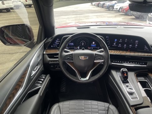 Used 2023 Cadillac Escalade Sport Platinum w/ LPO, ONYX Package image 20