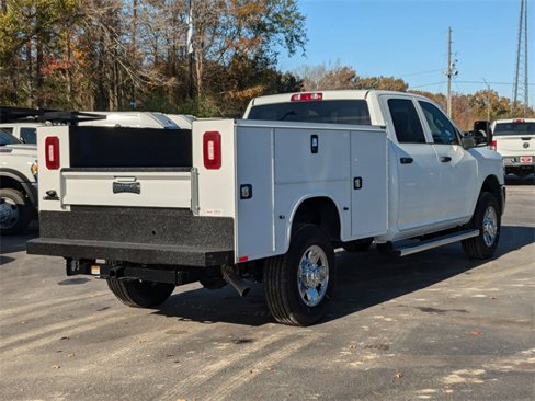 New 2024 RAM 2500 Tradesman w/ Chrome Appearance Group image 7