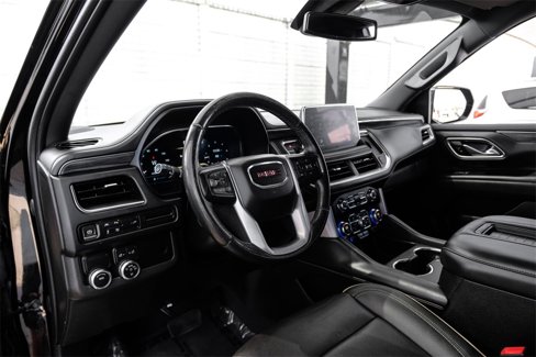 Used 2022 GMC Yukon XL SLT w/ SLT Luxury Package image 2