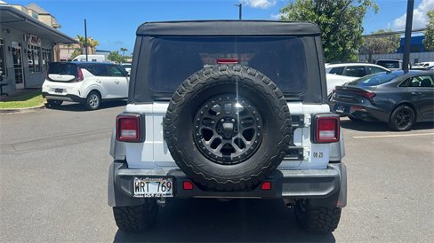 Used 2022 Jeep Wrangler Unlimited Sport image 4
