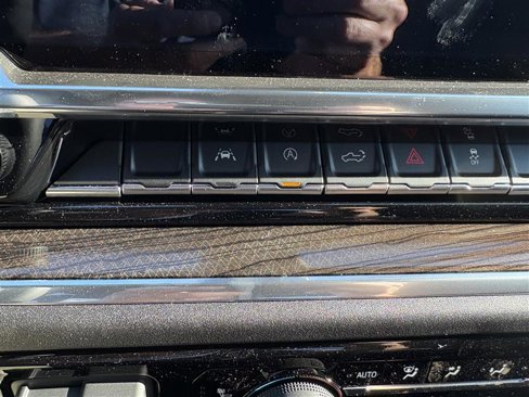 New 2025 Chevrolet Silverado 1500 RST w/ Dark Appearance Package image 17