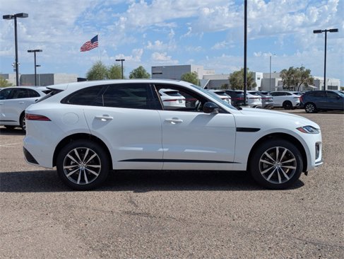 New 2026 Jaguar F-PACE R-Dynamic S image 7