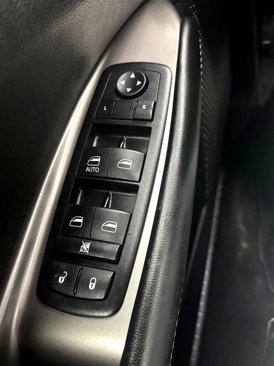 Used 2015 Dodge Journey Crossroad w/ Flexible Seating Group image 11