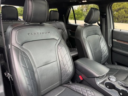 Used 2019 Ford Explorer Platinum image 55