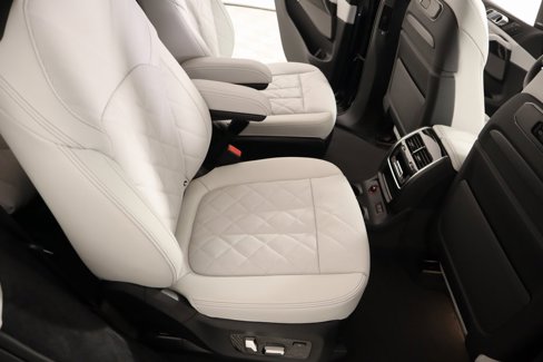 New 2026 BMW X7 xDrive40i image 17