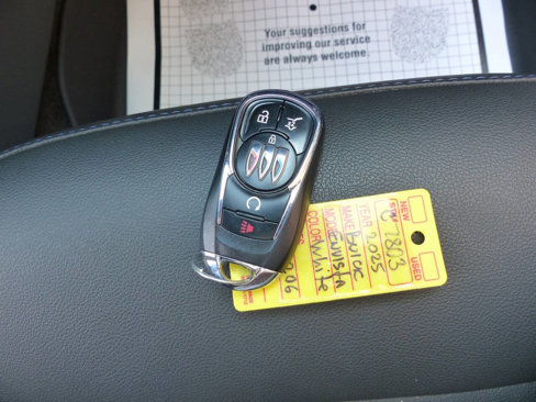 Used 2025 Buick Envista Sport Touring w/ Convenience I Package image 47