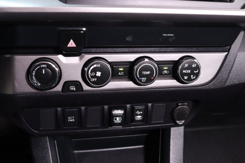 Used 2019 Toyota Tacoma SR5 image 13