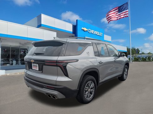 Certified 2024 Chevrolet Traverse LT image 4