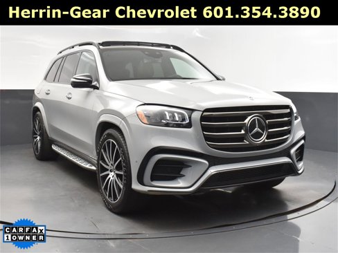 Used 2024 Mercedes-Benz GLS 450 4MATIC w/ AMG Line Exterior image 9