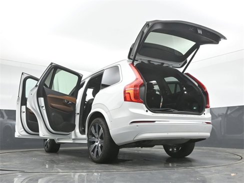 Used 2024 Volvo XC90 B6 Plus w/ Protection Package Premier image 48