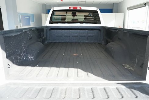 Used 2017 RAM 2500 Tradesman w/ Chrome Appearance Group image 9