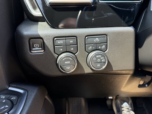 Used 2023 Chevrolet Silverado 1500 RST w/ Redline Edition image 20