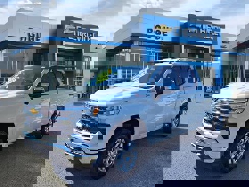 New 2025 Chevrolet Silverado 1500 LT w/ Z71 Off-Road Package image 4