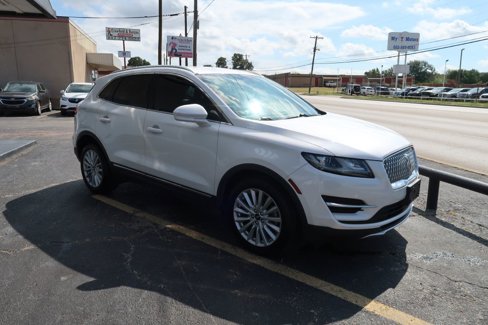 Used 2019 Lincoln MKC Premiere image 2