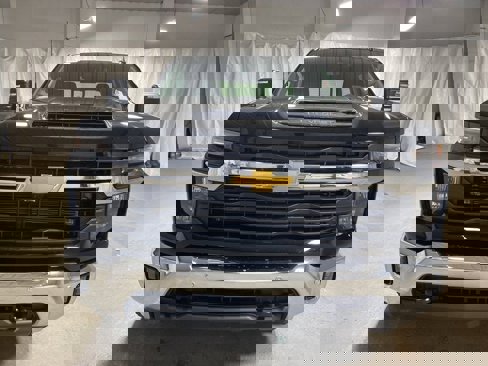 New 2025 Chevrolet Silverado 2500 LT w/ Safety Package image 2