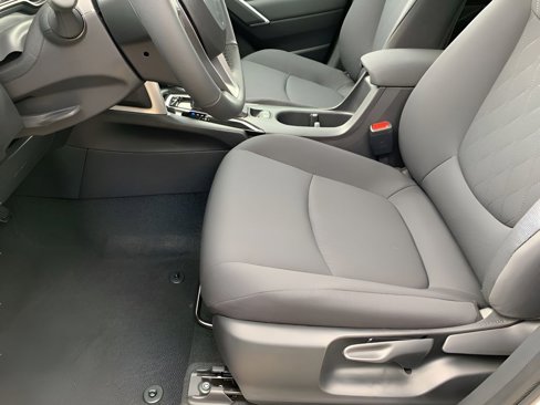 New 2025 Toyota Corolla Cross LE image 10