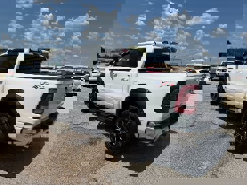 Used 2020 RAM 1500 Laramie w/ Off Road Group image 2