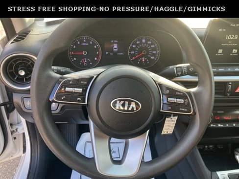 Used 2019 Kia Forte LXS image 17