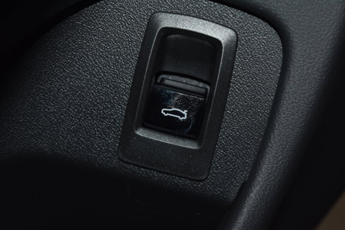 New 2026 BMW 530i xDrive w/ Executive Package image 5