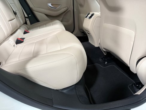 Used 2016 Mercedes-Benz GLC 300 4MATIC image 24