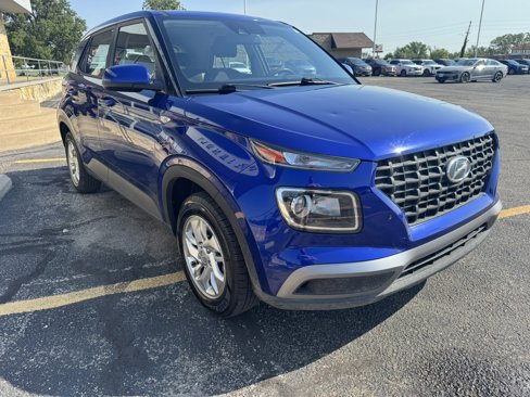 Used 2021 Hyundai Venue SE image 8
