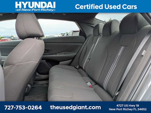 Certified 2025 Hyundai Elantra Sport image 13