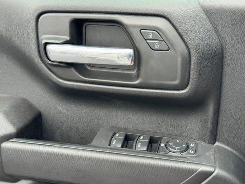 Used 2024 Chevrolet Silverado 1500 Custom image 21