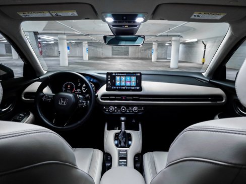 Certified 2025 Honda HR-V EX-L image 3