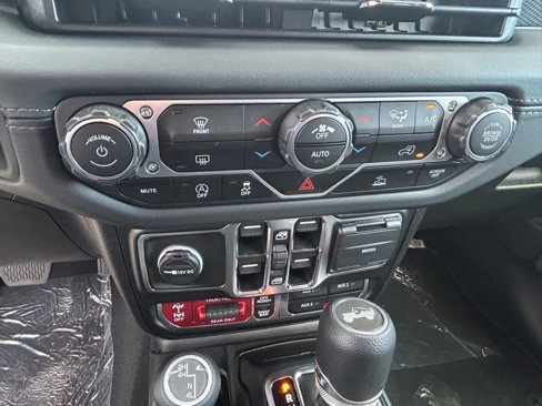 New 2025 Jeep Wrangler Unlimited Rubicon image 48