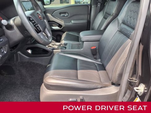 Certified 2022 Nissan Frontier PRO-4X w/ Pro-4X Premium Package image 15
