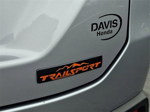 Certified 2025 Honda Pilot TrailSport image 32