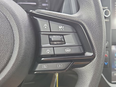 Certified 2025 Subaru Forester image 11