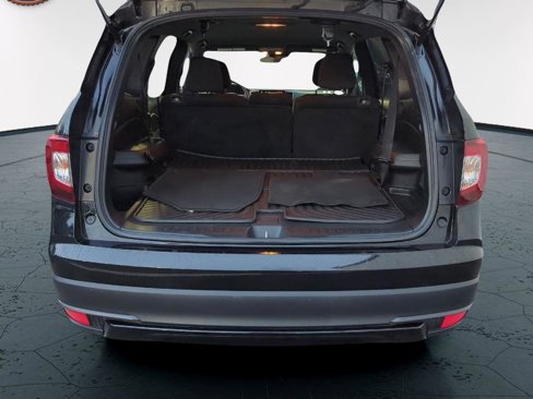 Certified 2022 Honda Pilot Sport image 9