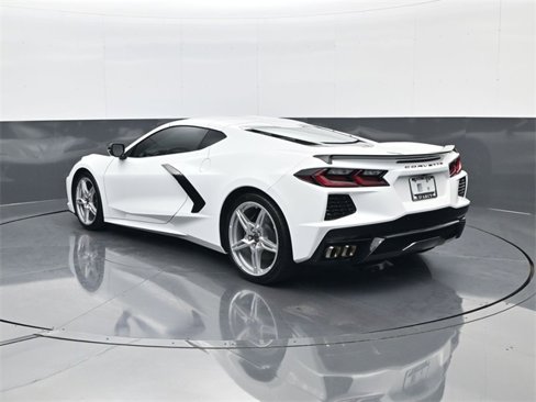 Used 2023 Chevrolet Corvette Stingray Coupe w/ 1LT image 7