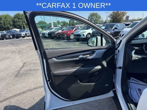 Used 2024 Cadillac XT5 Premium Luxury image 29